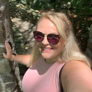 Meet your Posher, Heather